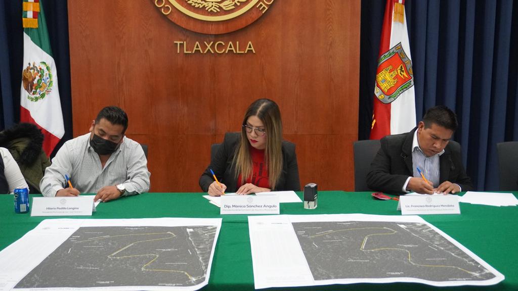 Encabeza diputada Mónica Sánchez, firma de convenio para definir límites territoriales intermunicipales