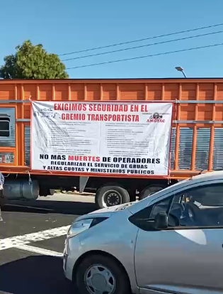 Realizó la Amotac cierres totales y parciales en carreteras de Tlaxcala para exigir que las autoridades solucionen sus demandas