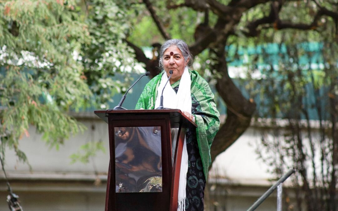 En Los Pinos, se alzó la voz en defensa de las semillas originarias, con la presencia de la activista Vandana Shiva